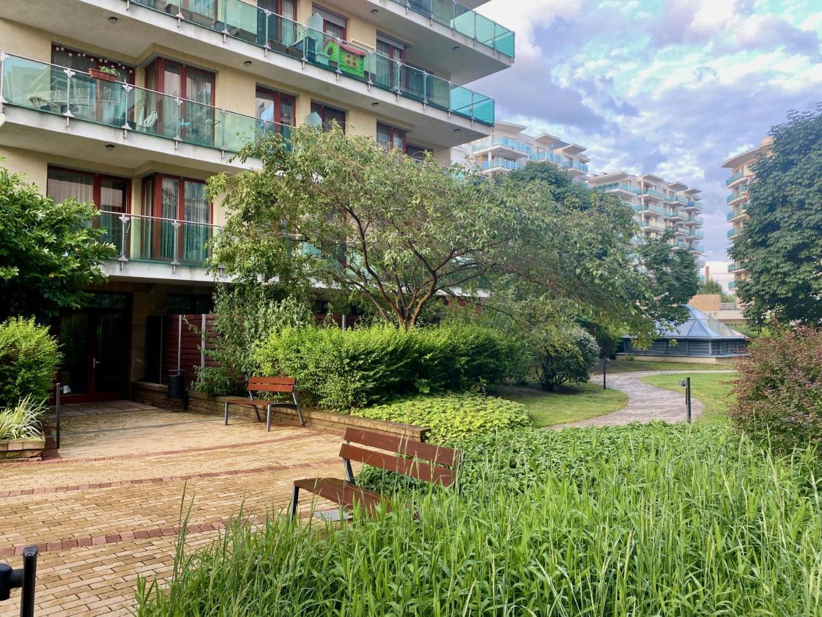 בודפשט Marina Panorama Apartment & Garage מראה חיצוני תמונה